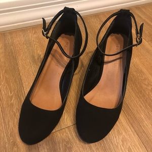 Madden Girl Block Heels Mary Janes Sz 7.5 Excellent